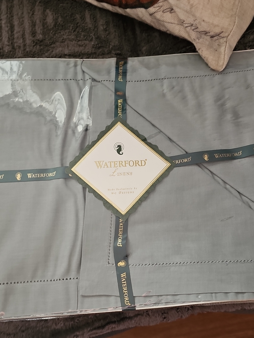 Waterford Linens placemats and napkins NWT